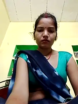 Snapshot of Seema_guptaji chatting on 10.15.25 Seema guptaji online show from 10.15.25