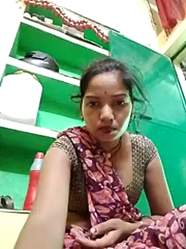 Snapshot of Seema_guptaji chatting on 07.14.26 Seema guptaji online show from 07.14.26