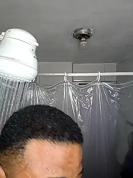 Snapshot of Marinheiro96 chatting on 10.26.25 Marinheiro96 online show from 10.26.25