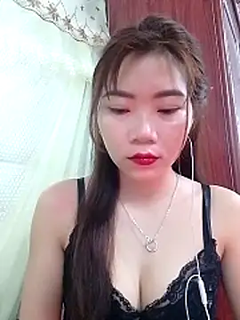 MyMy08 online show from 12.20.25