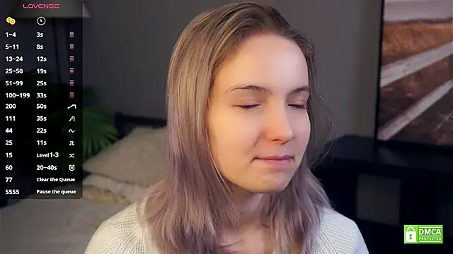 Snapshot of HongTomczak chatting on 12.02.25 HongTomczak online show from 12.02.25