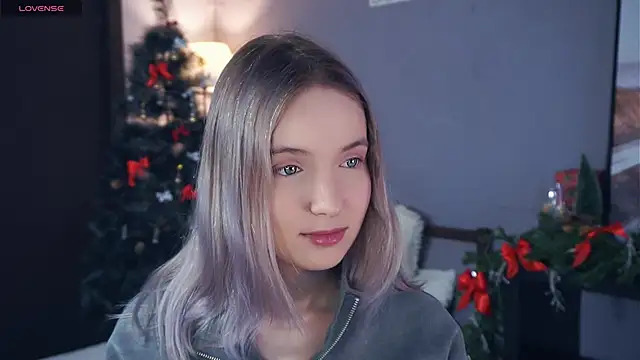 Snapshot of HongTomczak chatting on 01.08.26 HongTomczak online show from 01.08.26