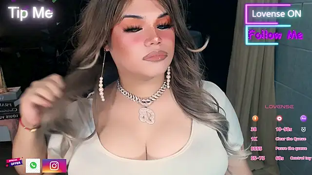 xHugeHarleySelfsuckerx online show from 01.17.26