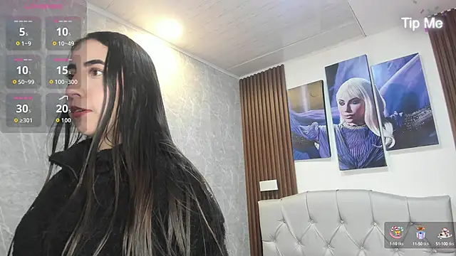 Sophi Thaylorr online show from 10.03.25