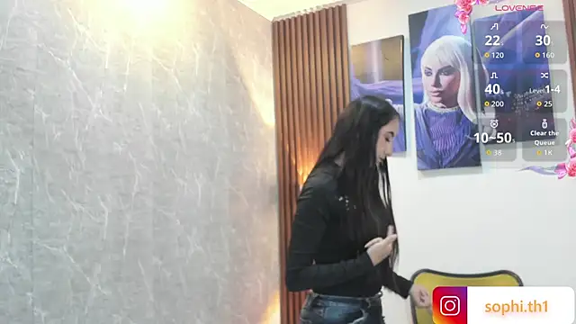 Sophi Thaylorr online show from 10.07.25