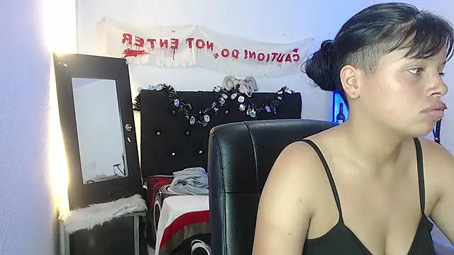 Missy eyess online show from 10.24.25