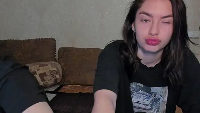 muuur fam online show from 09.18.25