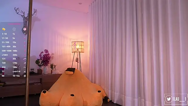 Snapshot of Just__dani chatting on 03.22.26 Just dani online show from 03.22.26