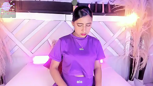 Zoe-Johnson  online show from 05.09.26