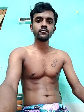 Snapshot of ShinuRoy chatting on 09.26.25 ShinuRoy online show from 09.26.25