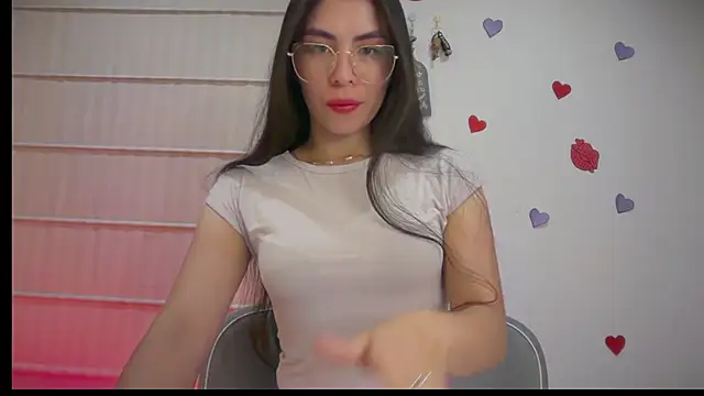 Snapshot of sasha_jonne chatting on 05.26.26 sasha jonne online show from 05.26.26