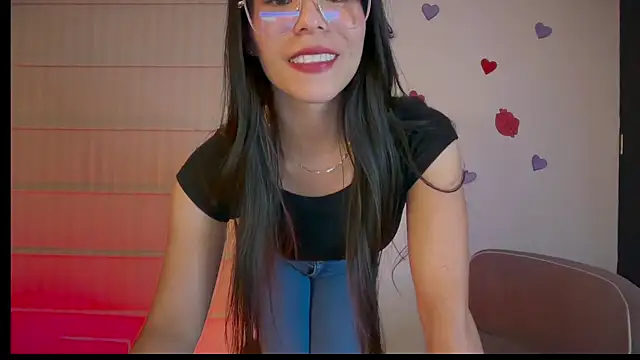 Snapshot of sasha_jonne chatting on 06.15.26 sasha jonne online show from 06.15.26