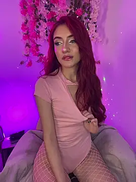 Snapshot of LucyGray chatting on 11.12.25 LucyGray online show from 11.12.25