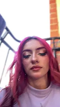 Snapshot of LucyGray chatting on 02.21.26 LucyGray online show from 02.21.26