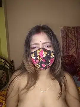 Love143A online show from 12.03.25