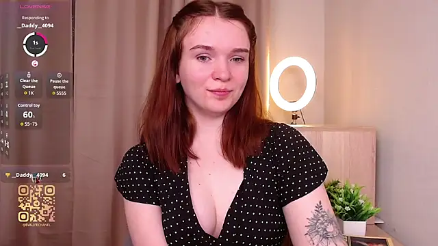 Snapshot of EvaJackson111 chatting on 11.15.25 EvaJackson111 online show from 11.15.25