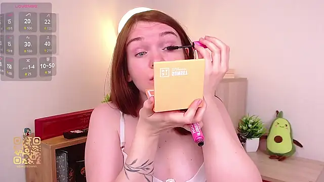 Snapshot of EvaJackson111 chatting on 11.17.25 EvaJackson111 online show from 11.17.25