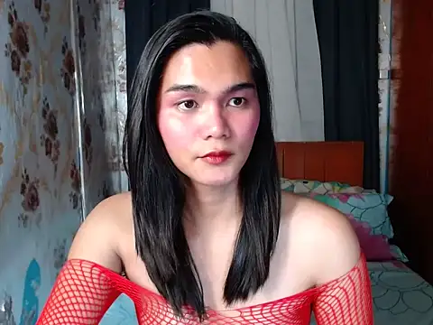 lady in moon online show from 03.06.26