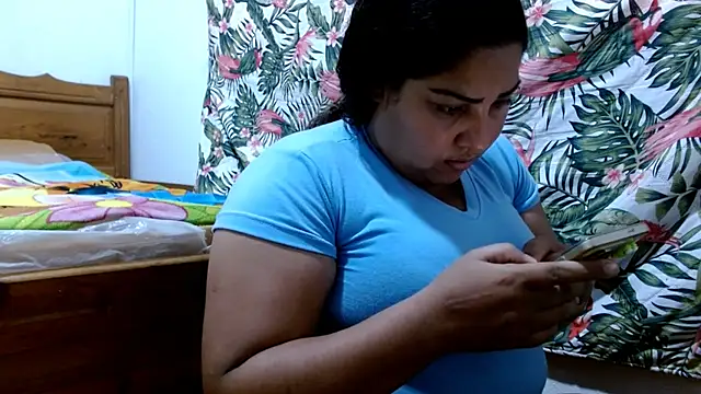 69smallstar online show from 05.10.26