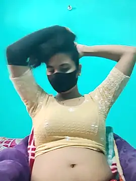 Snapshot of DivyaBhabhi69@xh chatting on 12.18.25 DivyaBhabhi69xh online show from 12.18.25