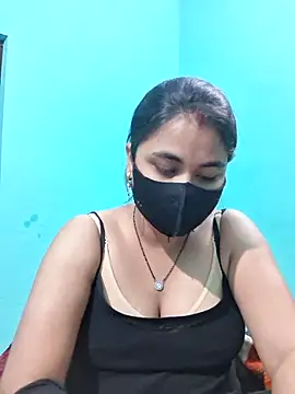 DivyaBhabhi69xh online show from 05.20.26