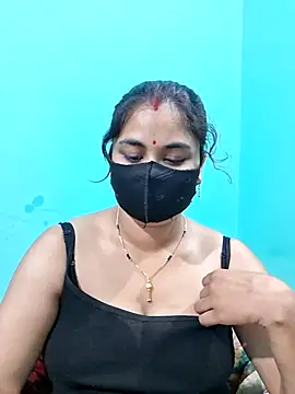 DivyaBhabhi69xh online show from 07.06.26