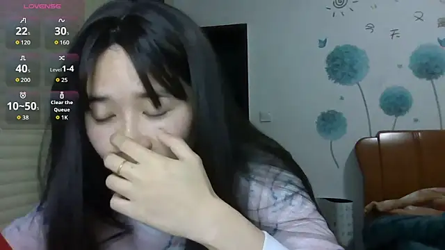 Snapshot of Monice1314 chatting on 12.19.25 Monice1314 online show from 12.19.25