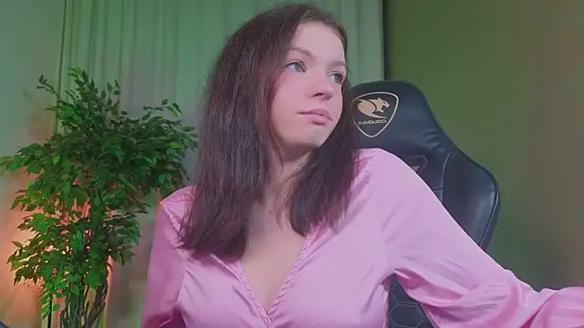 Snapshot of Loona_Eclipse chatting on 09.30.25 Loona Eclipse online show from 09.30.25