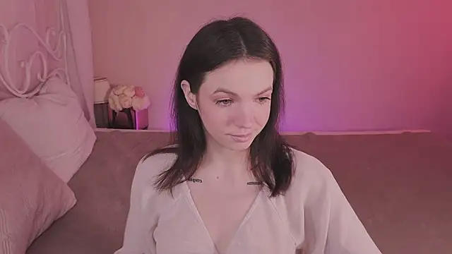 Snapshot of Loona_Eclipse chatting on 10.15.25 Loona Eclipse online show from 10.15.25