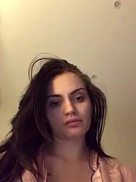 prettylittlefooxy online show from 11.10.25