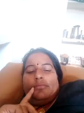 Suhani hot12 online show from 12.17.25