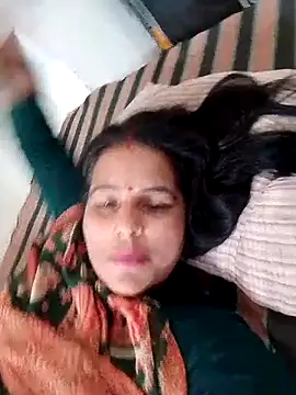 Suhani hot12 online show from 05.29.26