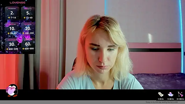 Snapshot of MeryMidnight chatting on 09.24.25 MeryMidnight online show from 09.24.25