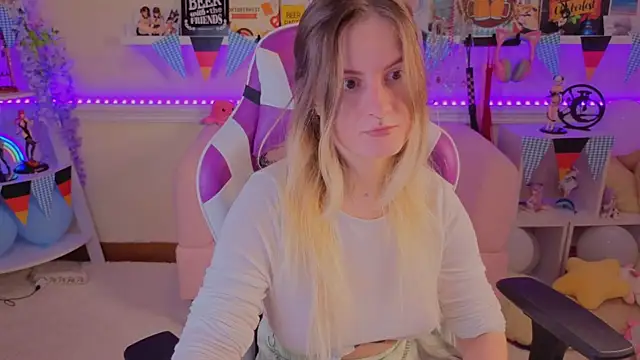 Sonia Meow online show from 09.30.25