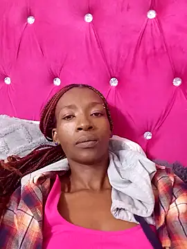 BadGirlSexyT online show from 09.29.25