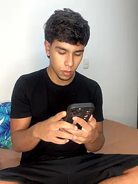 CHR58  online show from 10.07.25