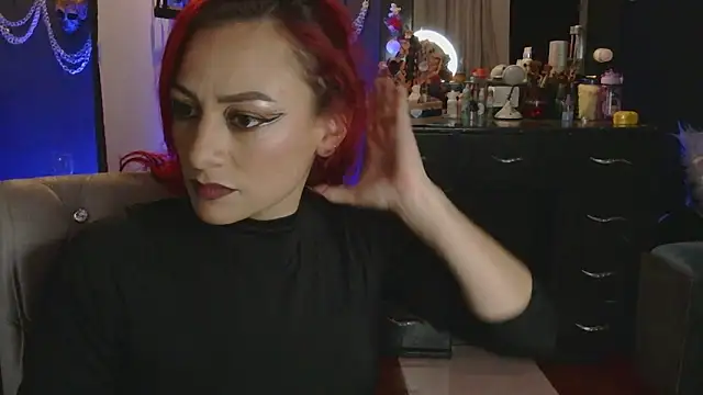 MeganBrown4 online show from 03.18.26