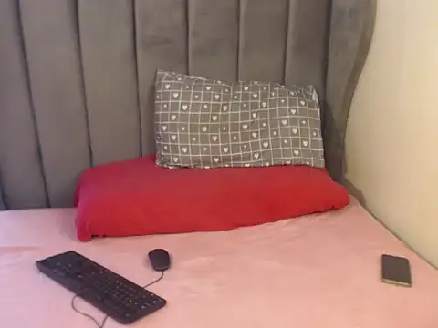 Hotgirl87 online show from 10.14.25