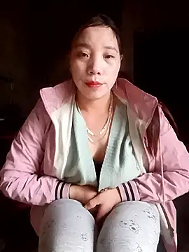 Snapshot of Phuong_xxx chatting on 01.08.26 Phuong xxx online show from 01.08.26