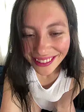 Mia salinass online show from 09.08.25