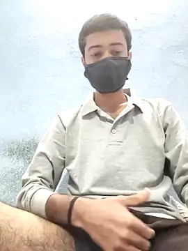 GirlsCrush  online show from 11.08.25