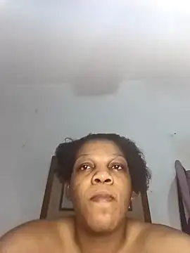 HappygalTheQueen online show from 03.16.26