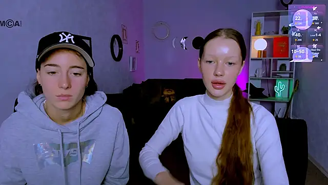 Snapshot of daisy_baby1 chatting on 09.29.25 daisy baby1 online show from 09.29.25