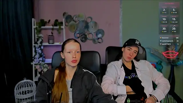 Snapshot of daisy_baby1 chatting on 10.05.25 daisy baby1 online show from 10.05.25