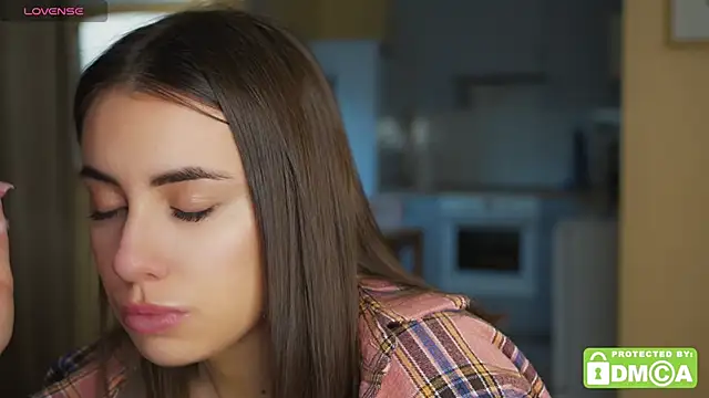 KateCarrey online show from 10.25.25