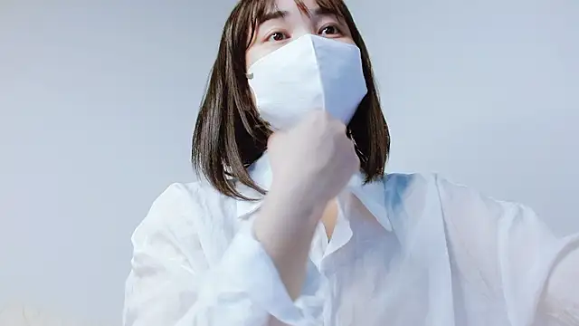 Snapshot of Zinzin_chan chatting on 09.29.25 Zinzin chan online show from 09.29.25