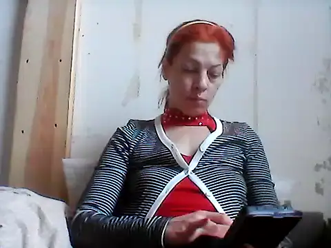 Snapshot of Milana38 chatting on 05.20.26 Milana38 online show from 05.20.26