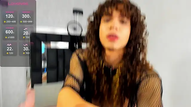 Snapshot of elian_7 chatting on 05.12.26 elian 7 online show from 05.12.26