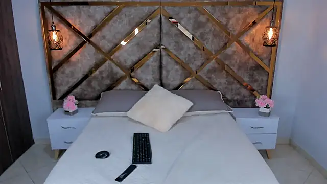 Lucia jane online show from 04.26.26