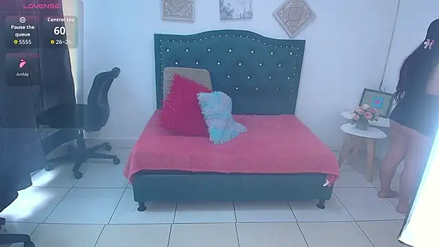 Snapshot of SammySmall_F_w chatting on 03.19.26 SammySmall F w online show from 03.19.26